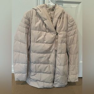 Lululemon light down coat